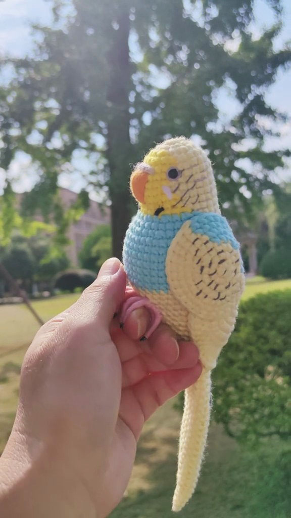 Custom Crochet Budgie Keychain with Bell, Realistic Parakeet Plush, Personalized Pet Portrait, Small & Large - Image 10