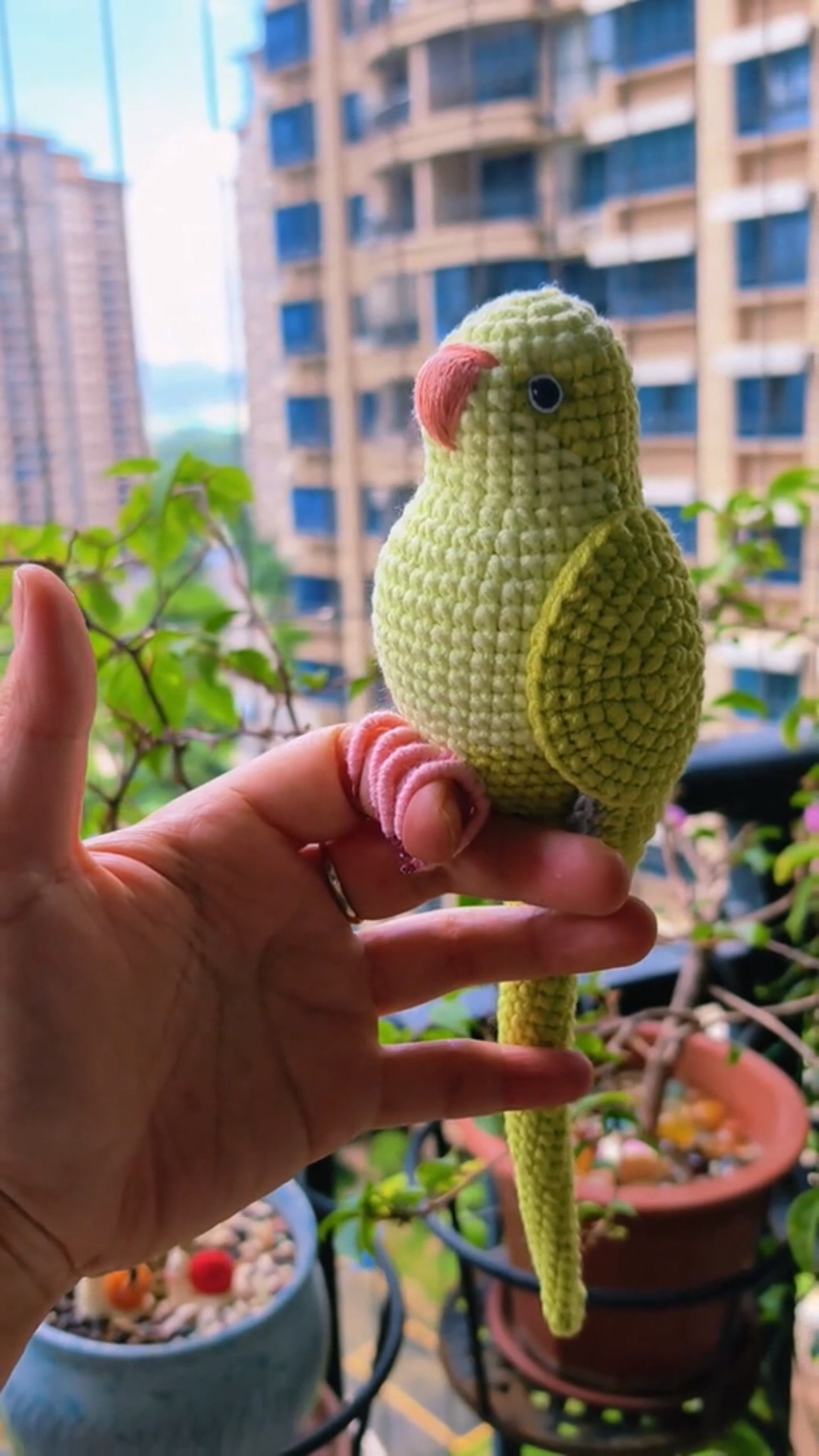 Custom Crochet Cinnamon Quaker Parrot – Handmade Monk Parakeet Plush, Small Keychain with Bell or Large Display, Personalized Pet Portrait - Image 5
