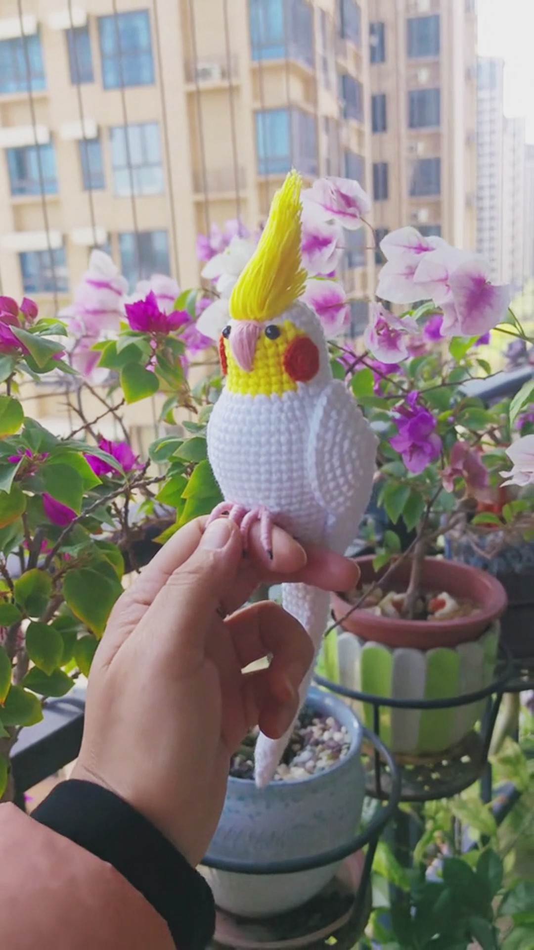 Custom Crochet Cockatiel – Handmade White-Faced Bird Plush, Small Keychain with Bell or Large Display, Personalized Pet Portrait