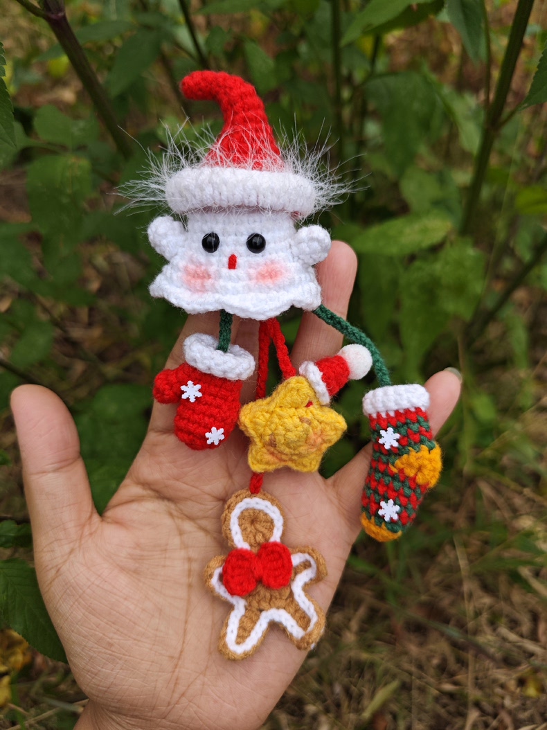 Crochet Ghost Keychain Charm – Buy 2 Get 1 Free! (15cm Body) - Image 19
