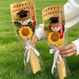 Handmade Crochet Graduation Bouquet – Cute PhD Boy & Girl Doll with Sunflower, Eternal Flower Gift for Graduates, Custom Congratulations Present