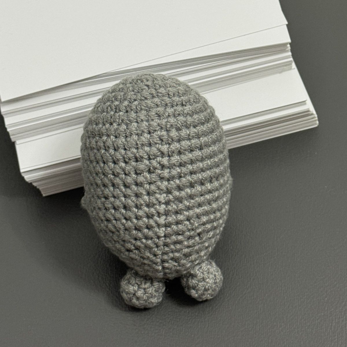 Crochet Seal Keychain – Handmade "Thank You" Amigurumi Plush with Gold Clasp, Perfect Gift for Teacher, Best Friend & Appreciation - Image 4