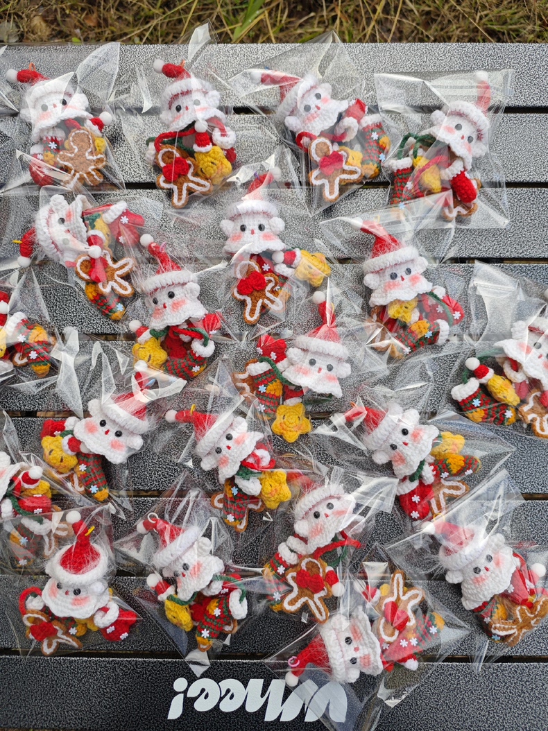 Crochet Ghost Keychain Charm – Buy 2 Get 1 Free! (15cm Body) - Image 11