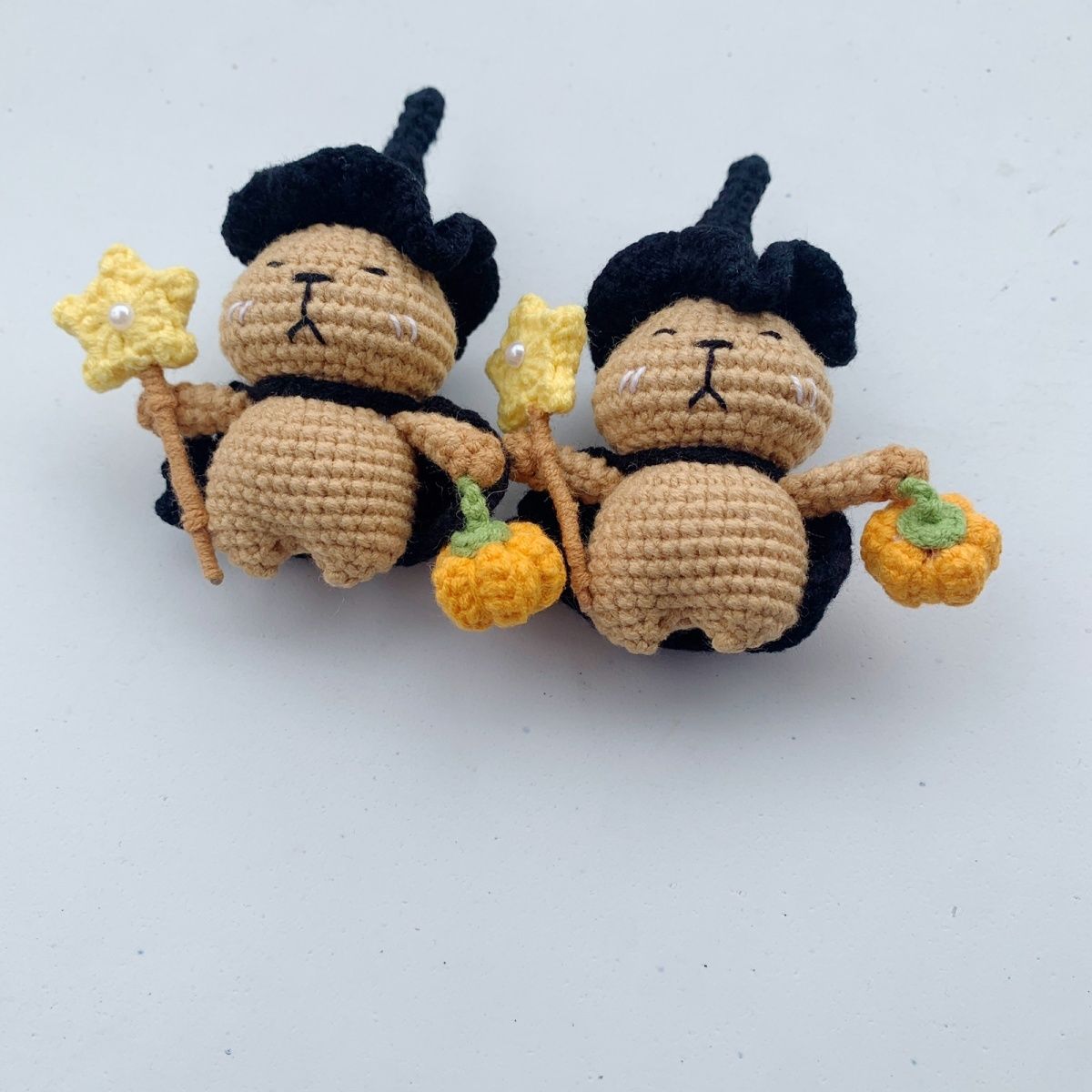 Halloween Wizard Capybara Crochet Doll, Handmade Amigurumi Capybara Keychain Decor - Image 5