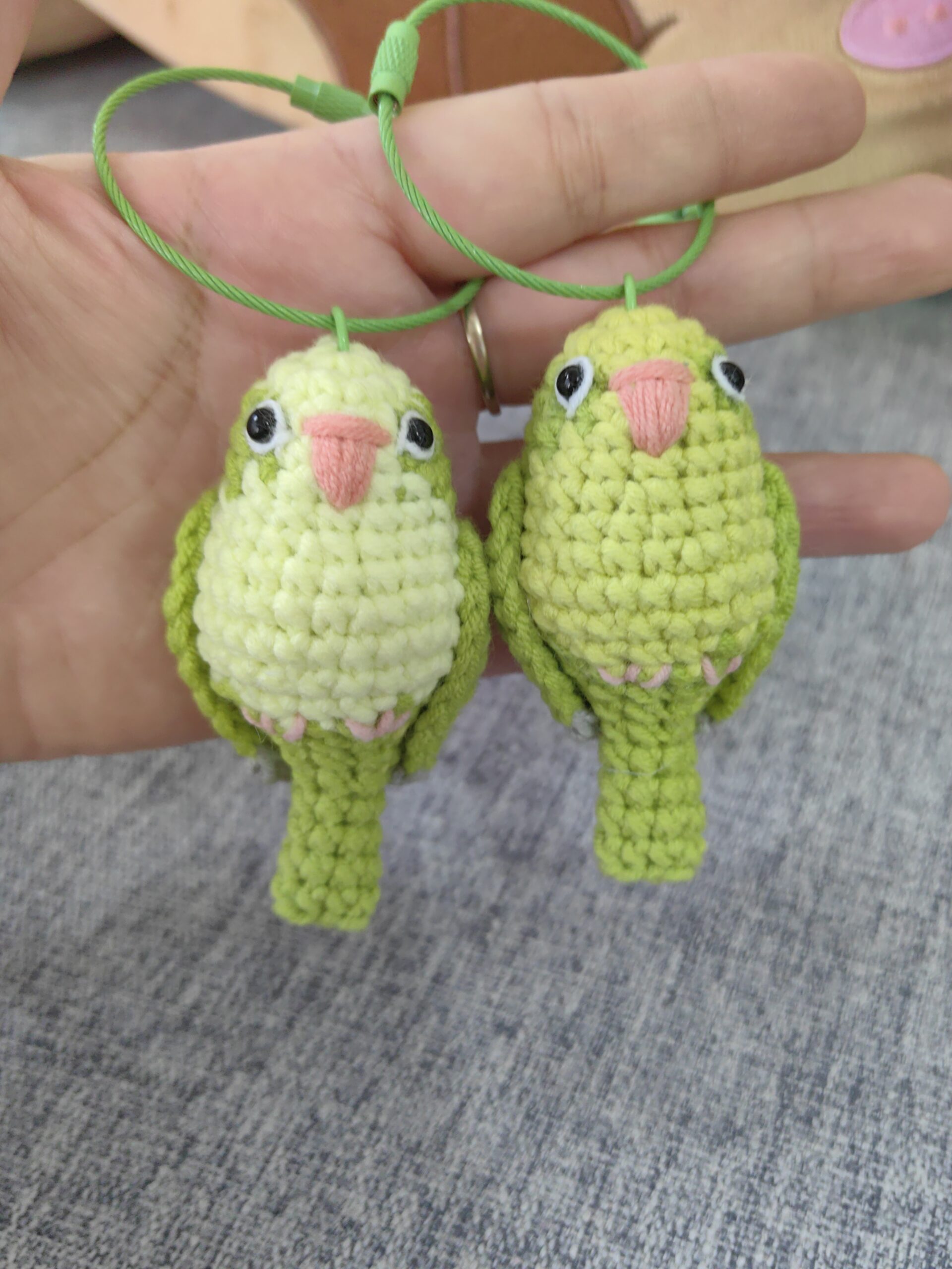 Custom Crochet Quaker Parrot Keychain, Realistic Monk Parakeet Plush, Pet Portrait (Small/Large) - Image 14
