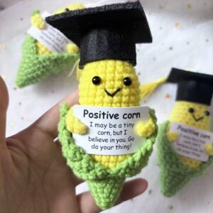 Positive Corn Crochet Plush – Handmade Amigurumi with "Go Do Your Thing" Pun Card, Cute Graduation Cap Buddy, Emotional Support Desk Gift for Friends & Students