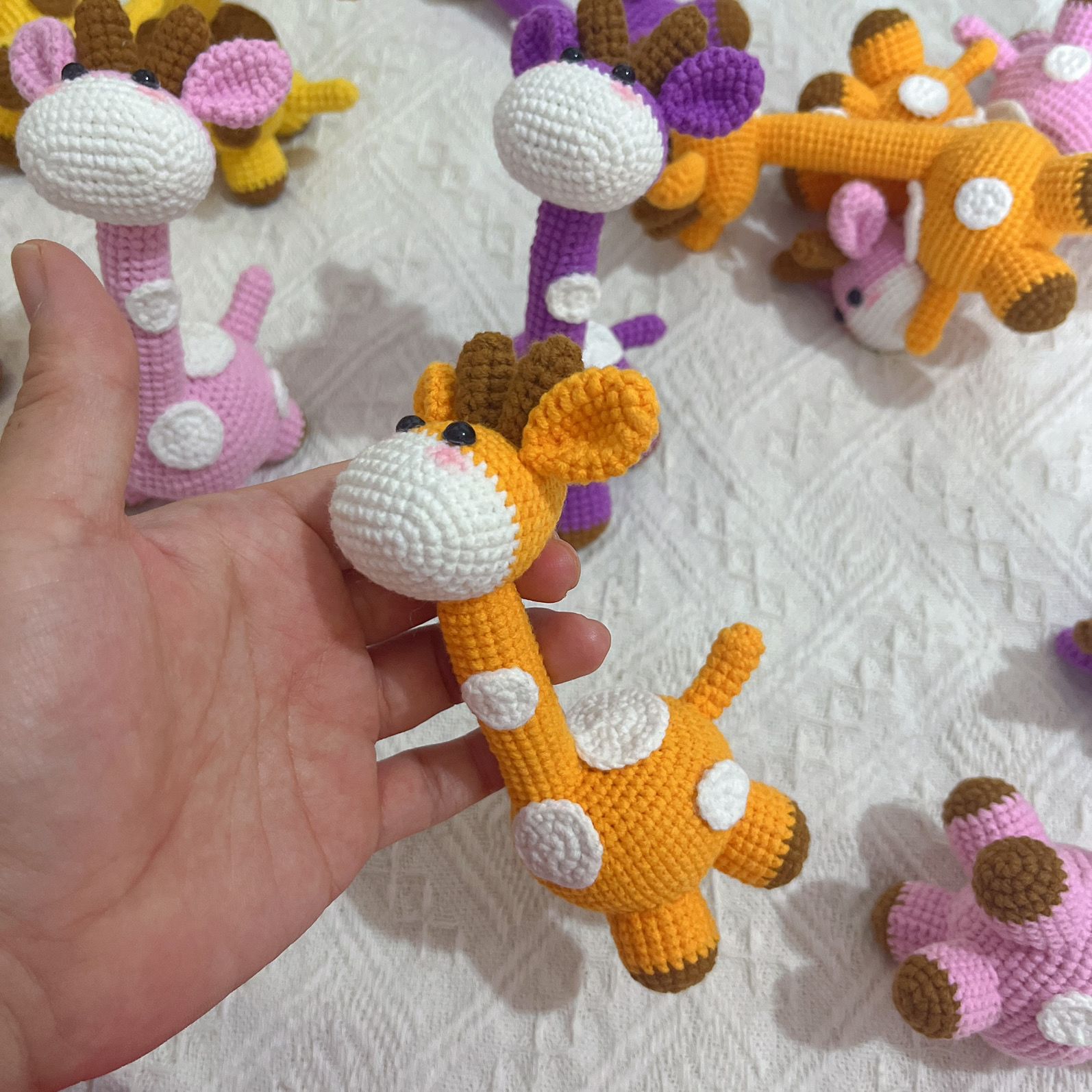 Adorable Crochet Giraffe Keychain Just For You! - Image 4
