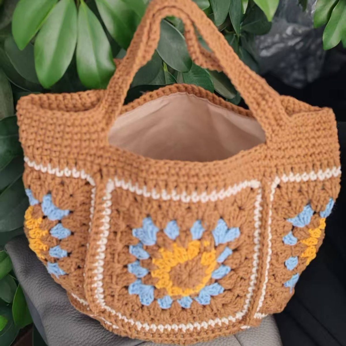 Handmade Crochet Granny Square Handbag – Vintage Floral Crochet Purse, Small & Large Sizes, Multiple Colors, Cotton Yarn Tote - Image 4