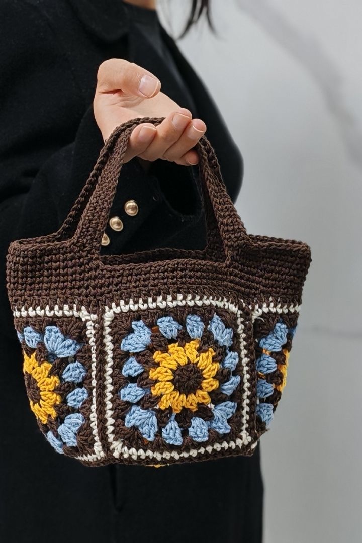 Handmade Crochet Granny Square Handbag – Vintage Floral Crochet Purse, Small & Large Sizes, Multiple Colors, Cotton Yarn Tote - Image 13