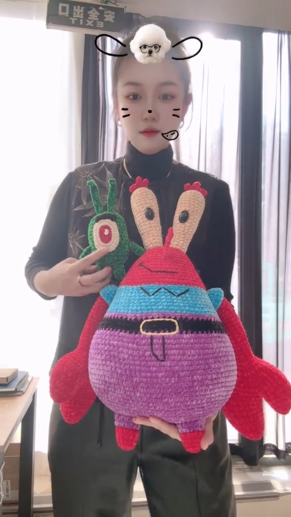 Handmade Crochet One-Eyed Green Alien & Red Crab Boss Plush Set | Quirky Anime Inspired Dolls