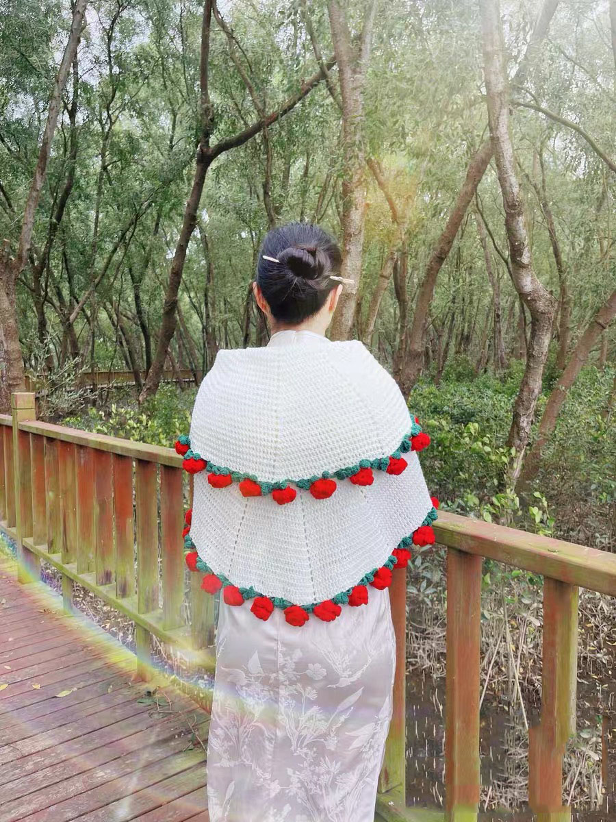 Crochet Rose Bouquet Blanket – Handmade 2-in-1 Floral Shawl Wrap, Warm Throw for Weddings & Gifts, Multiple Sizes - Image 7