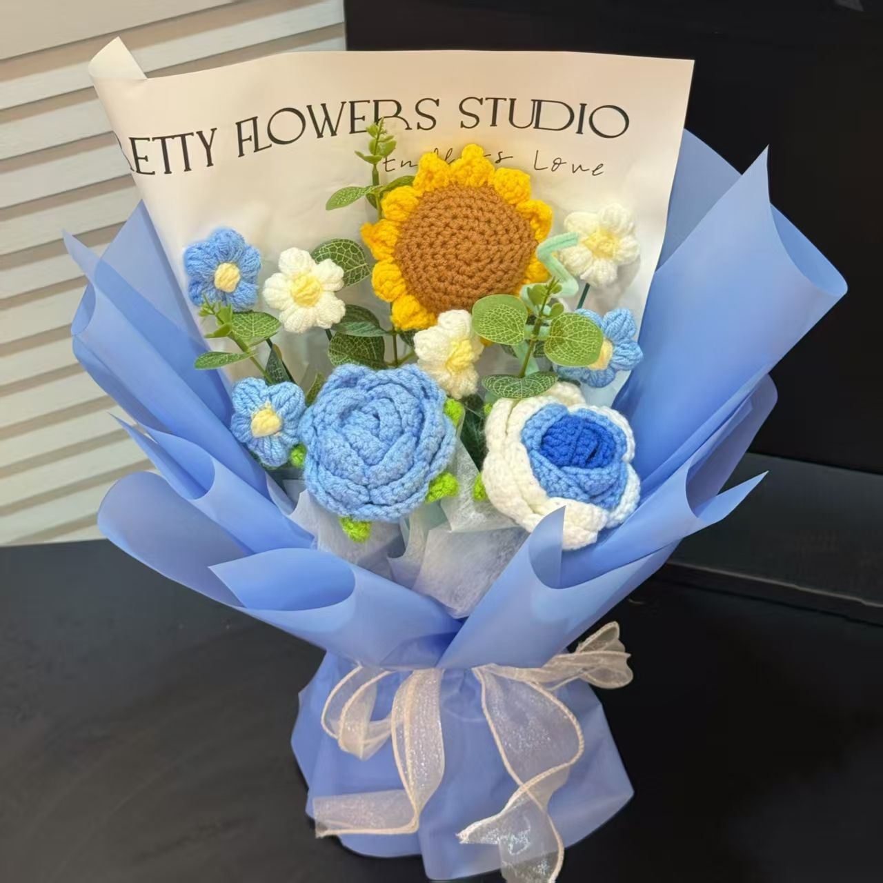 Crochet Smiley Sunflower Bouquet – Handmade Mixed Flowers Gift with Gift Bag, LED Lights & Card - Image 4