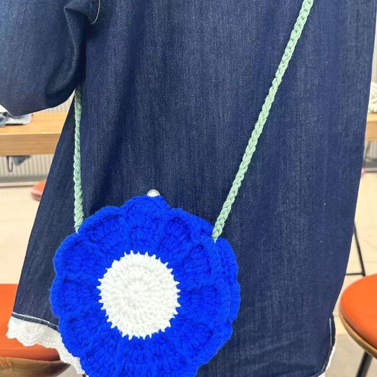 Handmade Crochet Sunflower Crossbody Bag – 17cm Floral Round Purse with Pearl Button, 4 Colors, Cute Mini Bag for Kids & Essentials - Image 6