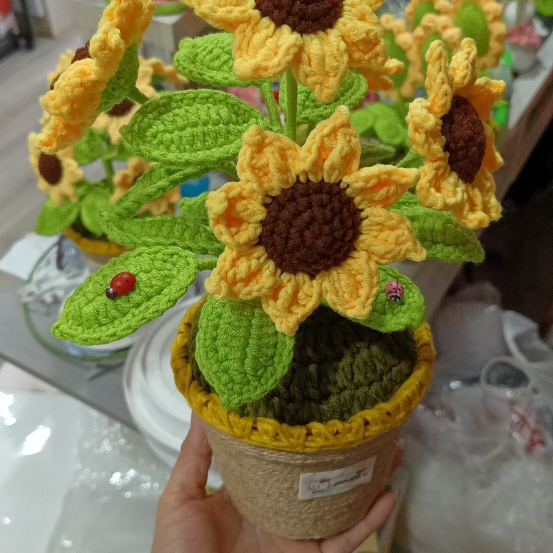 Handmade Crochet Sunflower Plant | 30cm Tall with 5 Flowers & 16 Leaves - Image 5