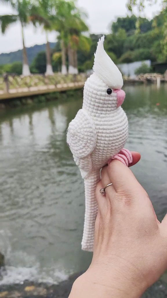 Custom Crochet White Cockatiel – Handmade Bird Plush, Small Keychain with Bell or Large Display, Personalized Pet Portrait - Image 6