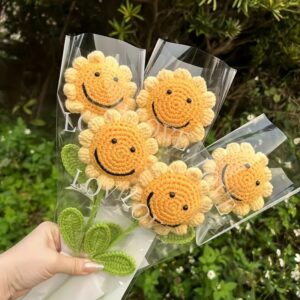 Crochet Smiley Sunflower Bouquet – Handmade Smile Flowers with Optional Wrap, 10-50 Stems, Forever Cheerful Gift