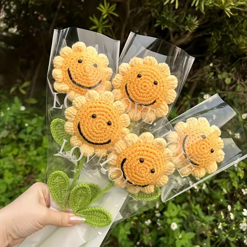 Crochet Smiley Sunflower Bouquet – Handmade Smile Flowers with Optional Wrap, 10-50 Stems, Forever Cheerful Gift