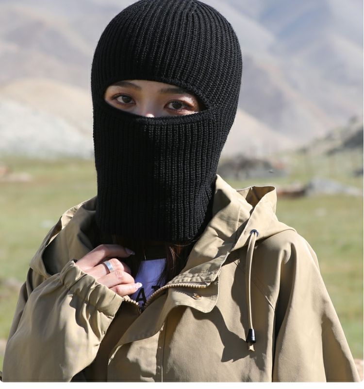 Knitted 2-in-1 Crocheted Ski Mask | Warm Winter Beanie & Face Cover - Image 4